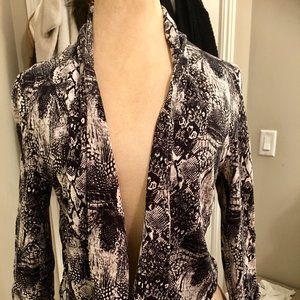 ❗️SOLD❗️Beautiful Drape Blazer- NWOT